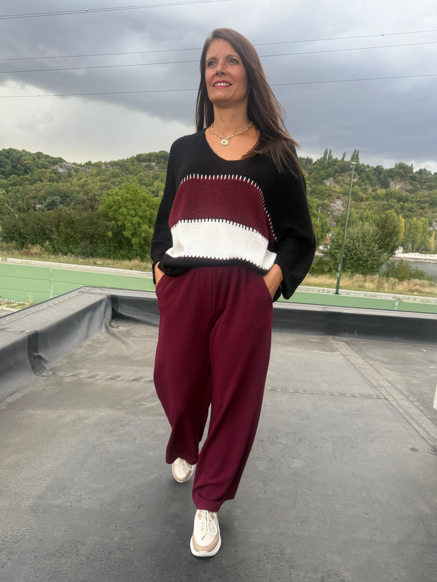 Pull Izak noir