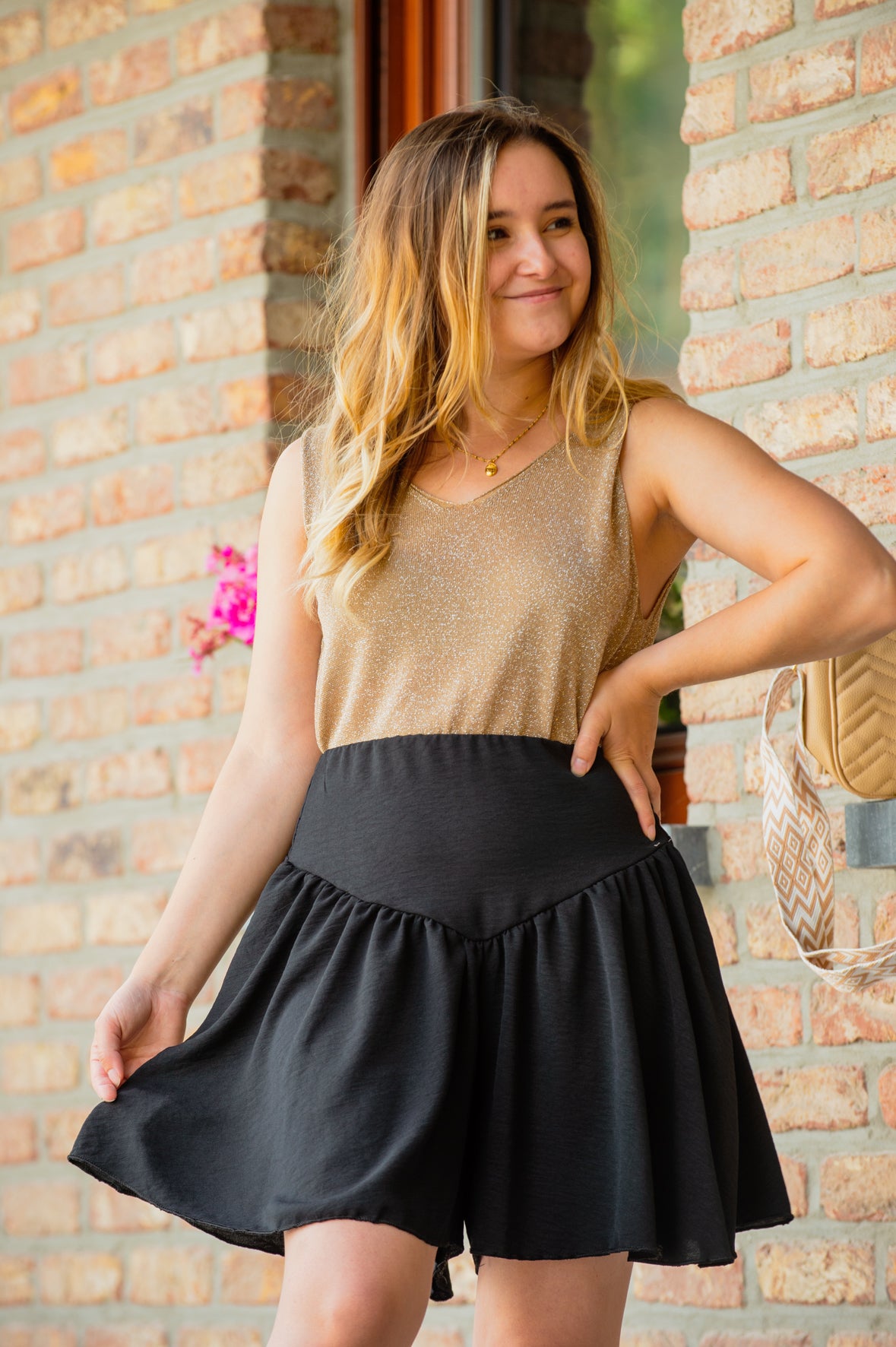 Short Abi noir