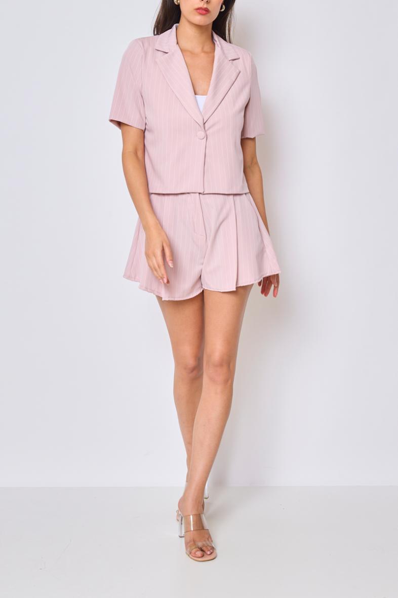 Short Valentina