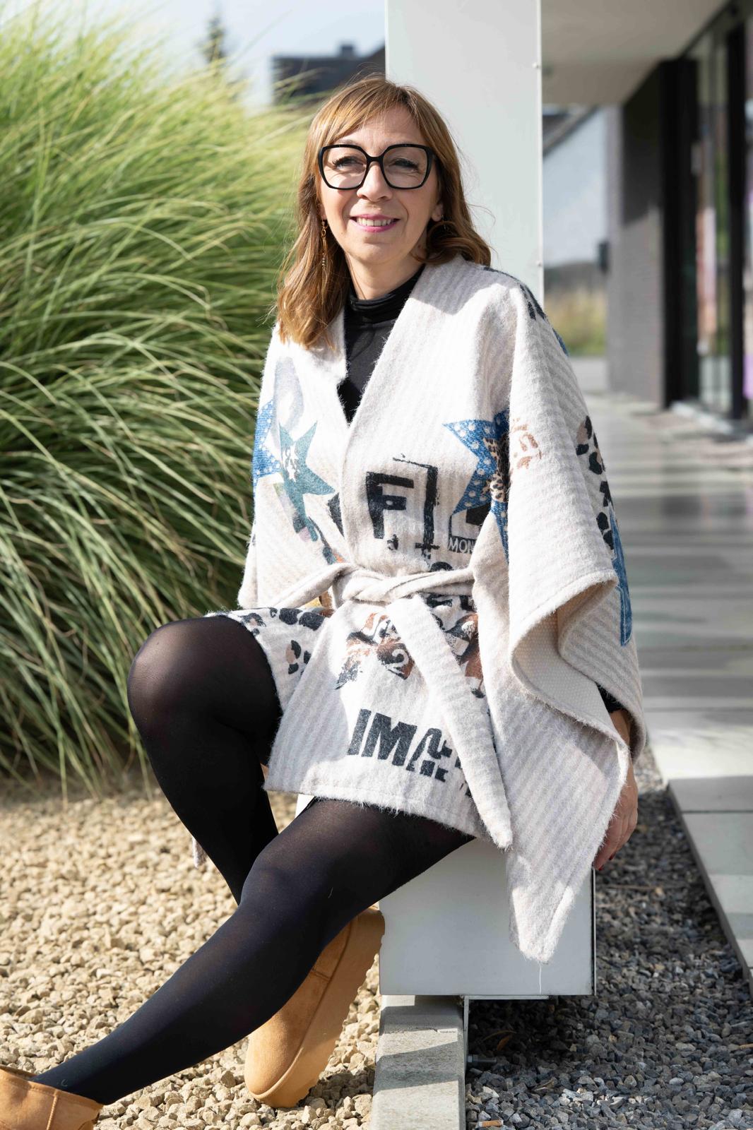Poncho Roxane