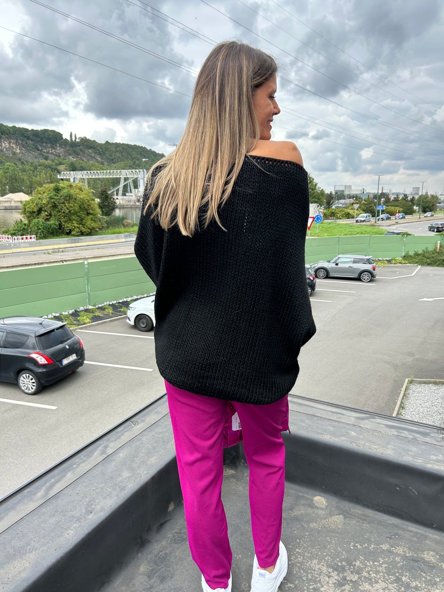 Pull Cameron noir