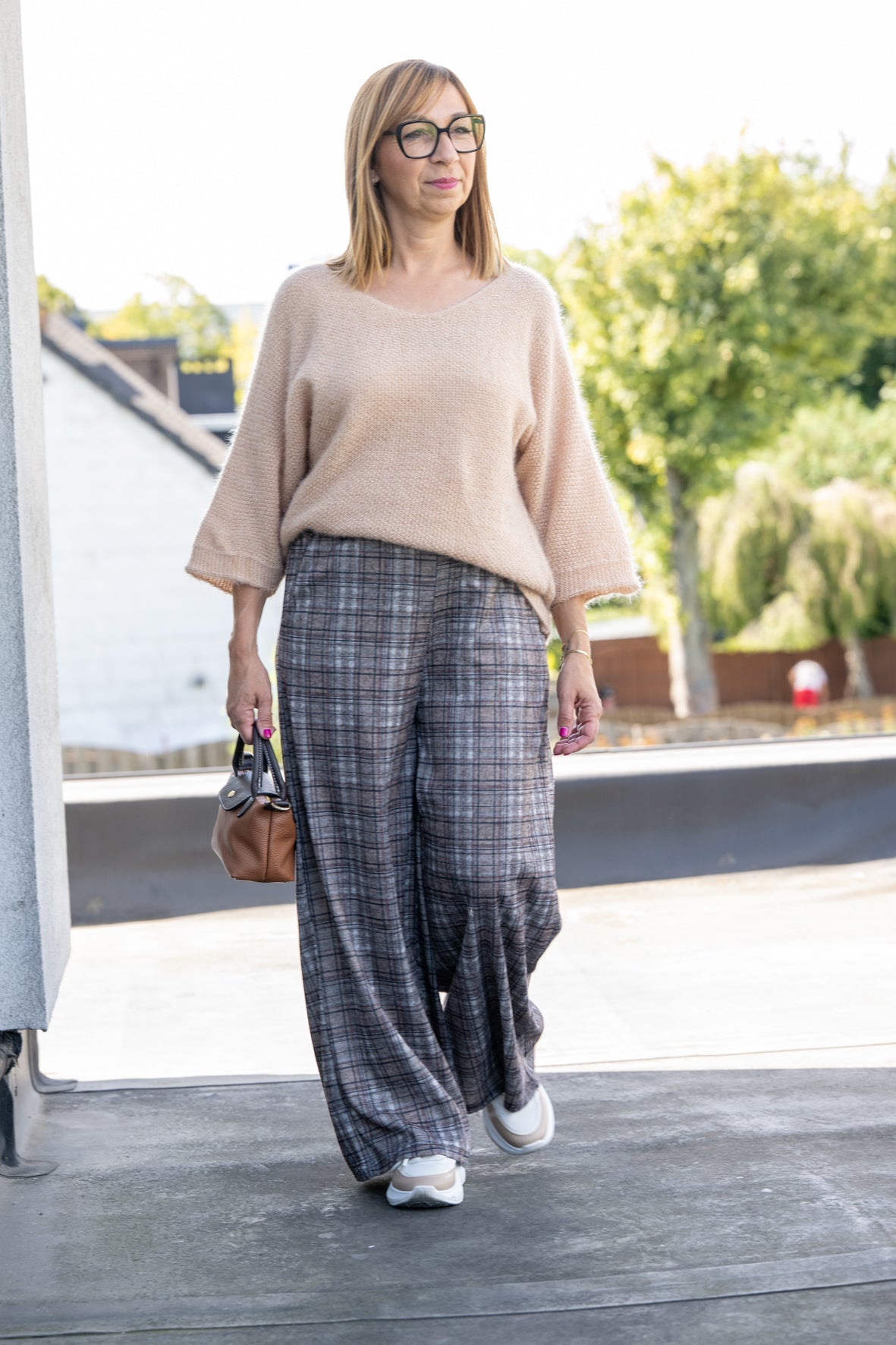 Pull Aya camel