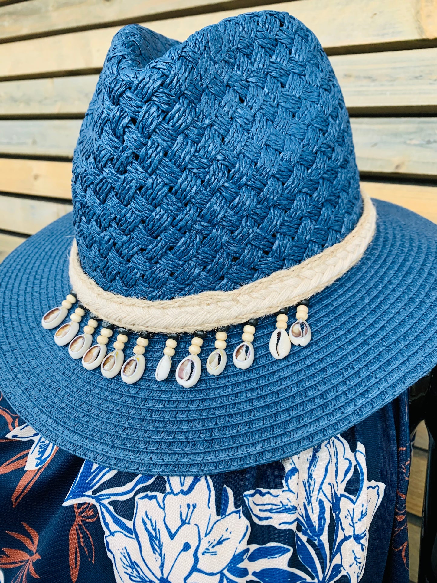 Chapeau Nadia bleu