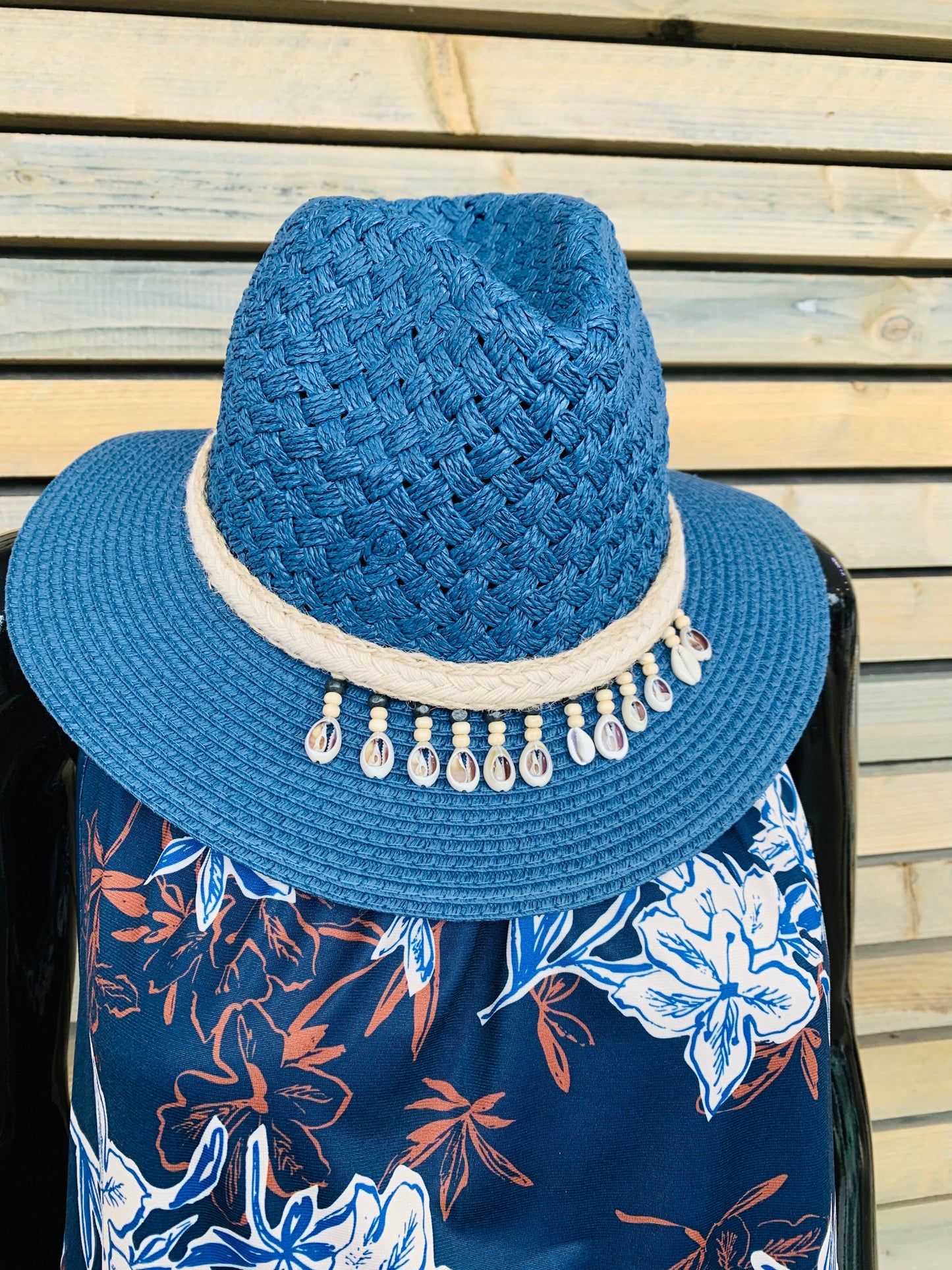 Chapeau Nadia bleu