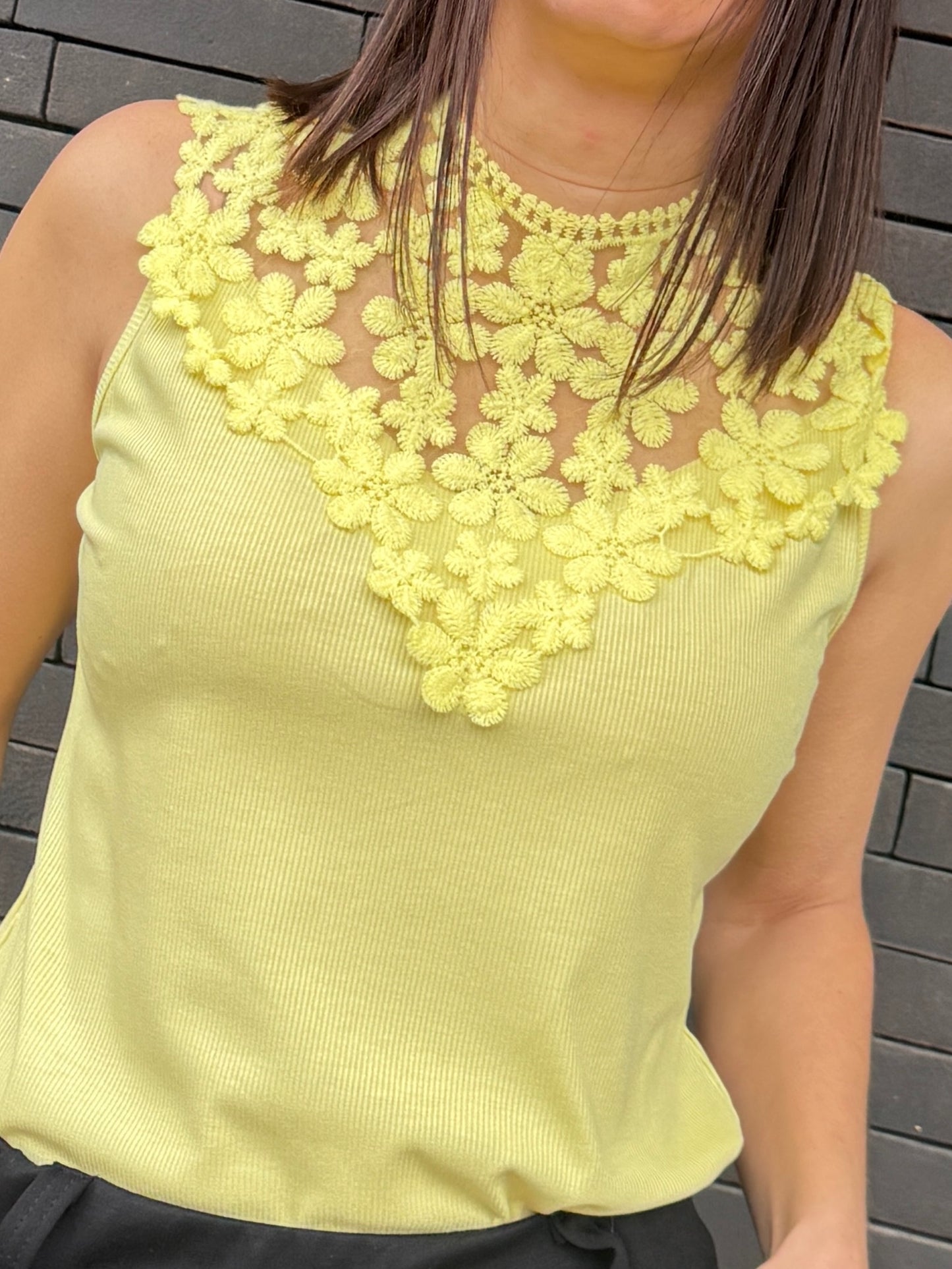 Top Neya Jaune