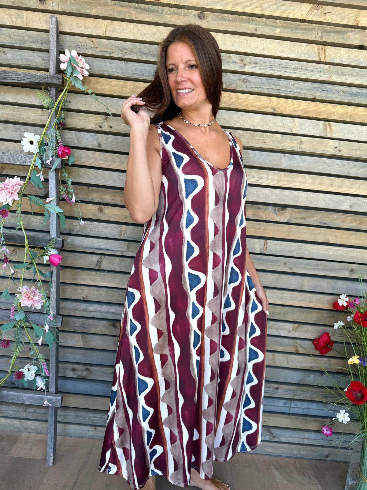 Robe Lourdès bordeaux