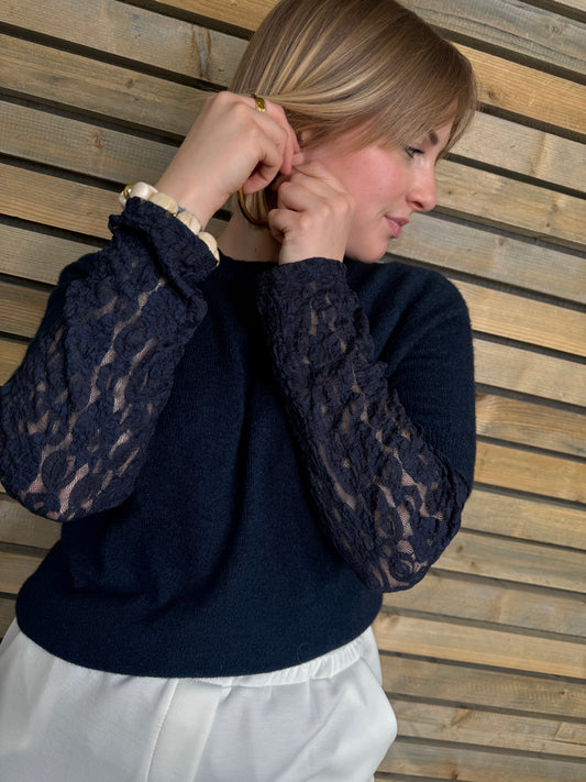 Pull Izé bleu marine