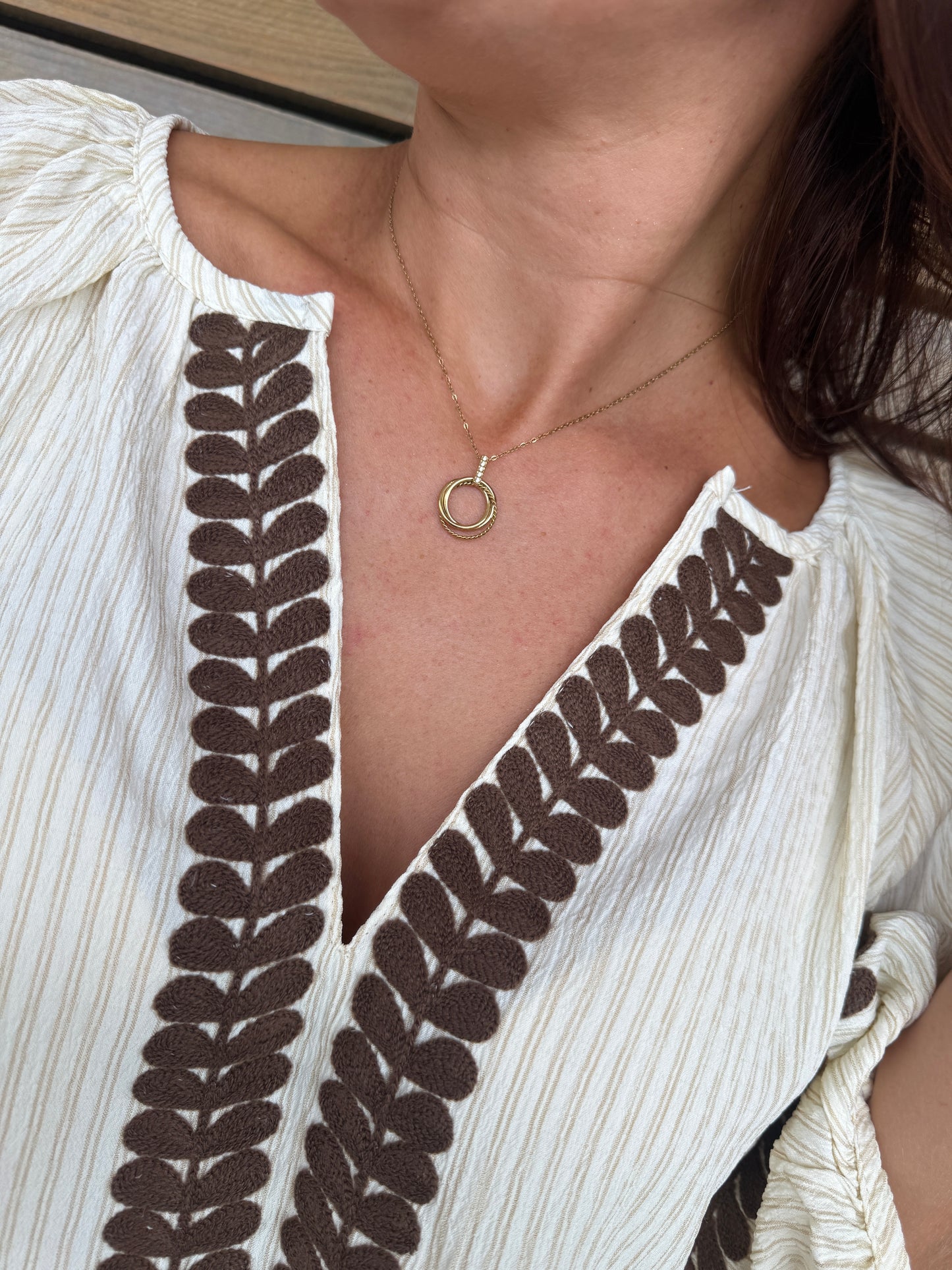 Collier Lotie
