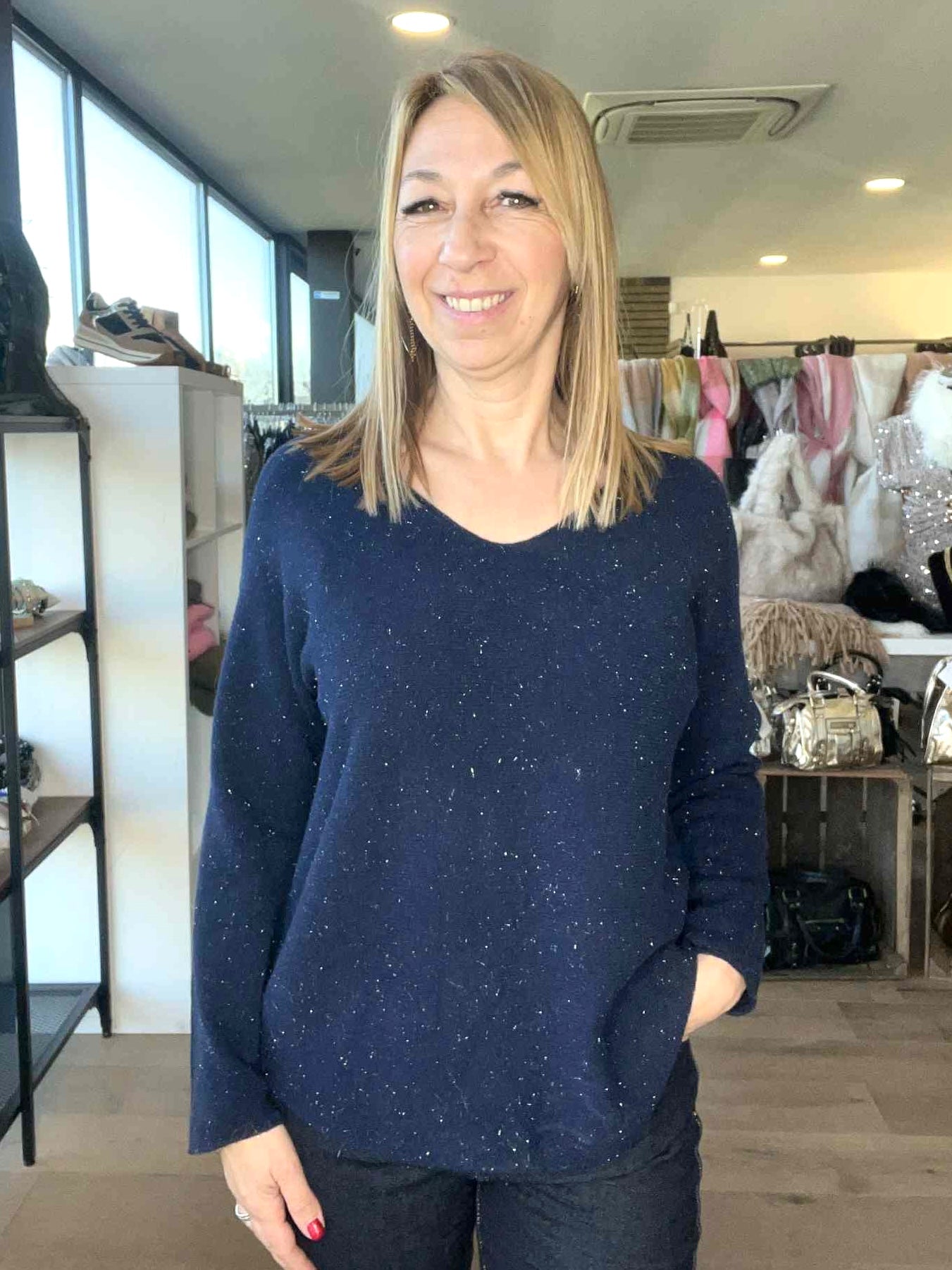 Pull Lamia bleu marine