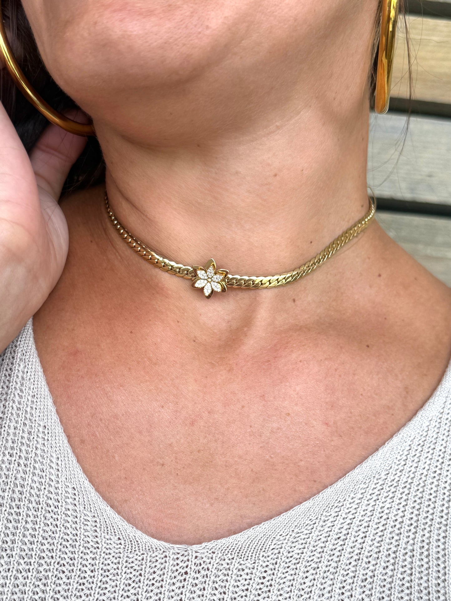 Collier Fleur de Lys doré