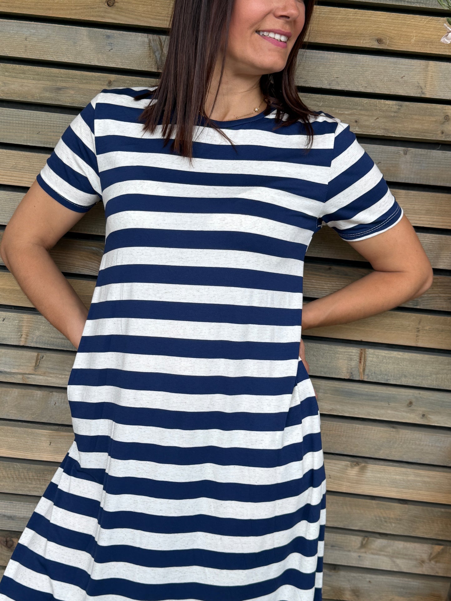 Robe Marie bleu marine