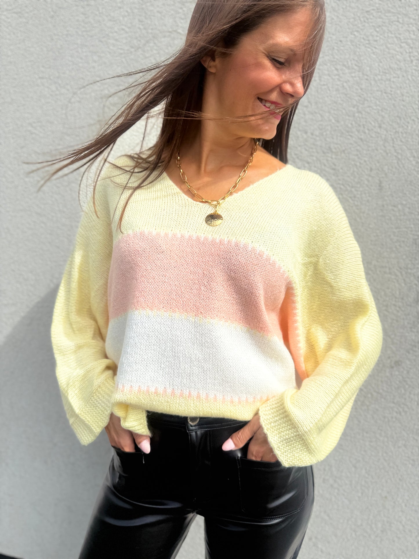 Pull Izak jaune