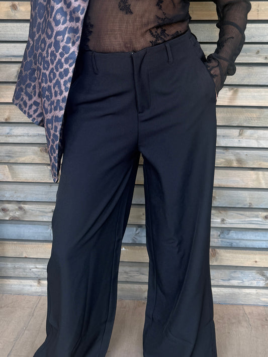 Pantalon Calvi