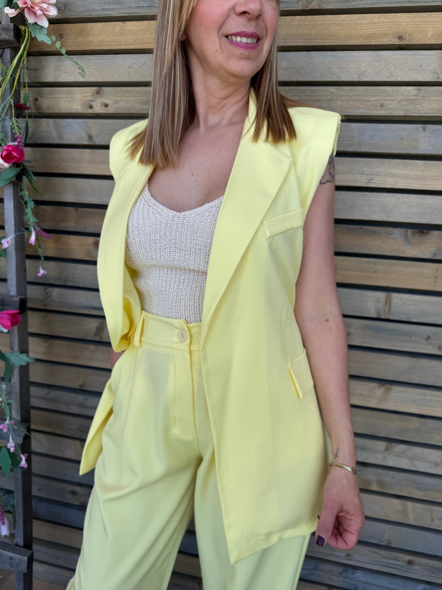 Ensemble Majo jaune