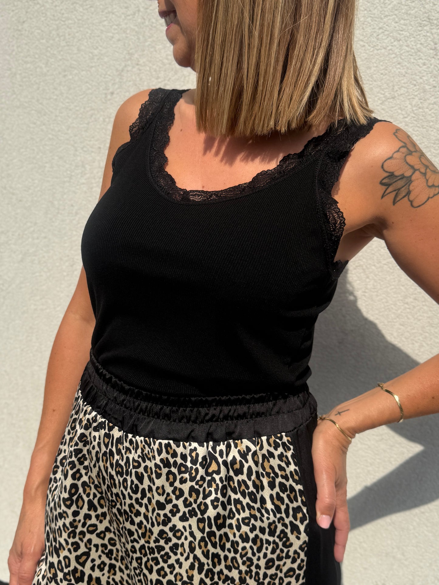 Top Valéria noir