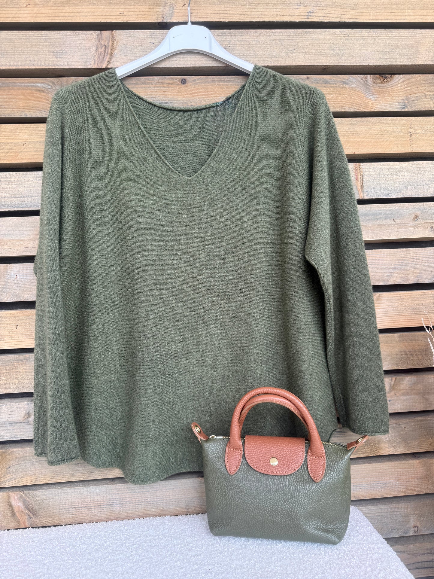 Pull Gabriella kaki