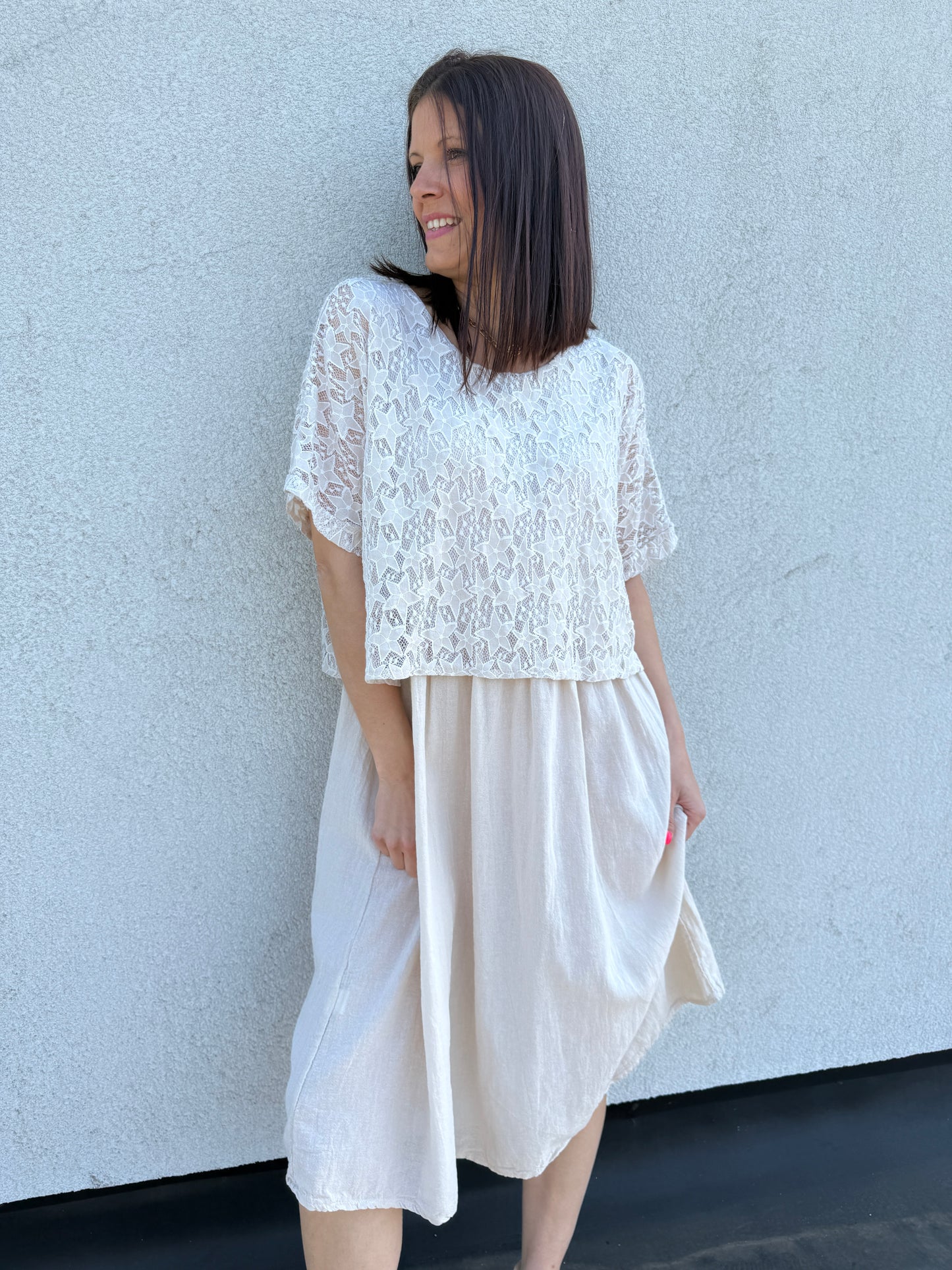 Robe Lalika