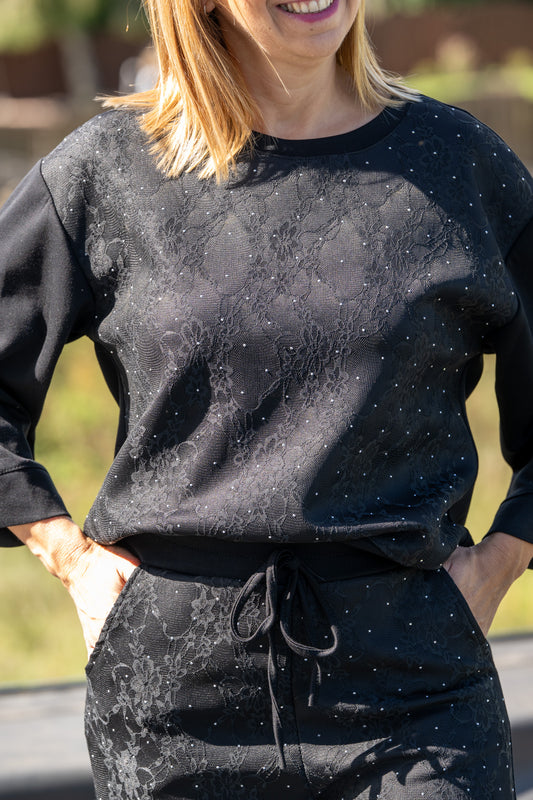 Sweat Lyana