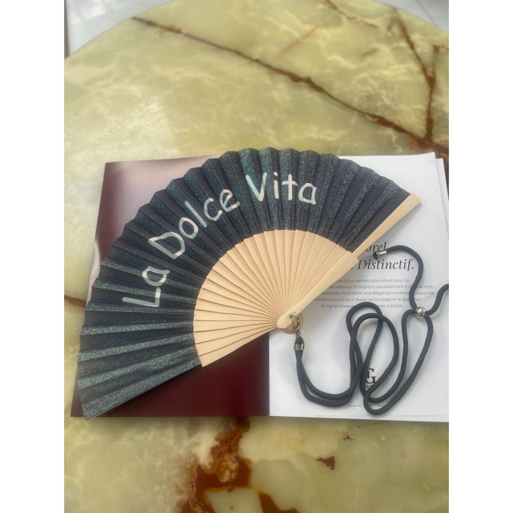 Eventail " LA DOLCE VITA "
